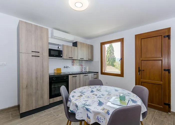 Lada Apartment