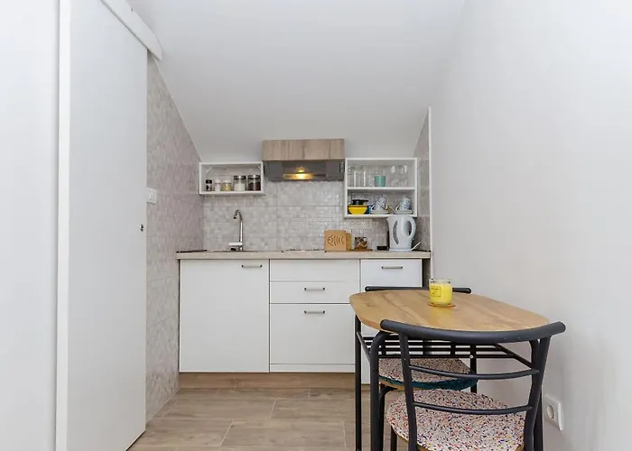 Apartment Lada Vrboska