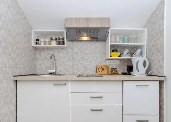 Lada Apartment *