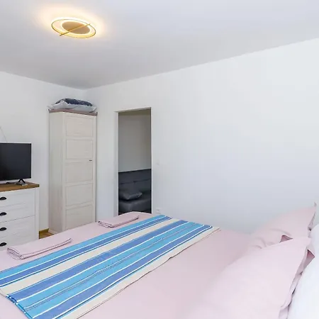Apartmán Lada