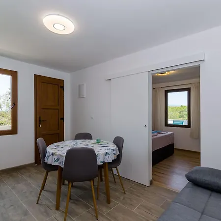 Apartmán Lada Vrboska